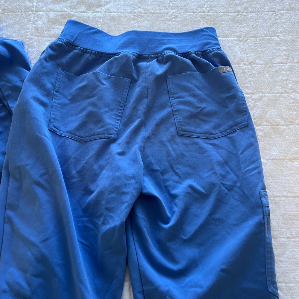 Figs Blue Scrub Set - Picture 6 of 6